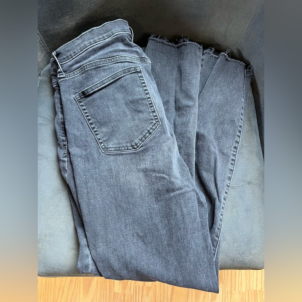 Gap True Skinny Sky High Rise Jeans